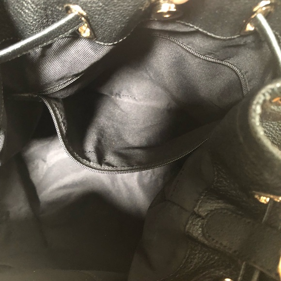 Crossbody or shoulder bag - Picture 4 of 6